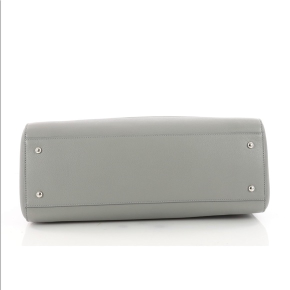 Neo Executive Tote Grained Calfskin Medium - Picture 4 of 4